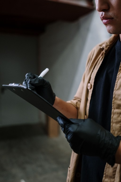 Forensic Consulting vs. Testifying Experts: Why the Difference Matters